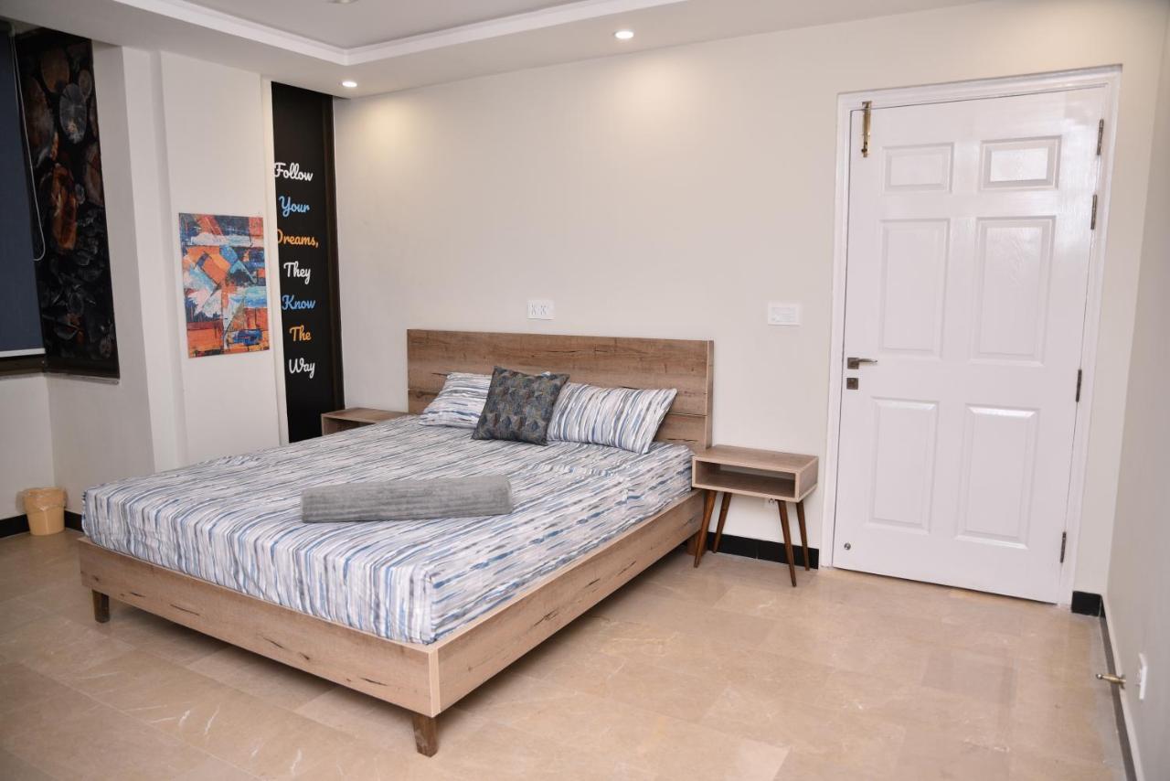 The Bliss Aparthotel Rawalpindi Bagian luar foto