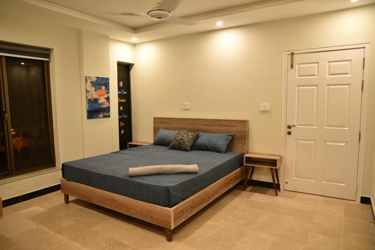 The Bliss Aparthotel Rawalpindi Bagian luar foto